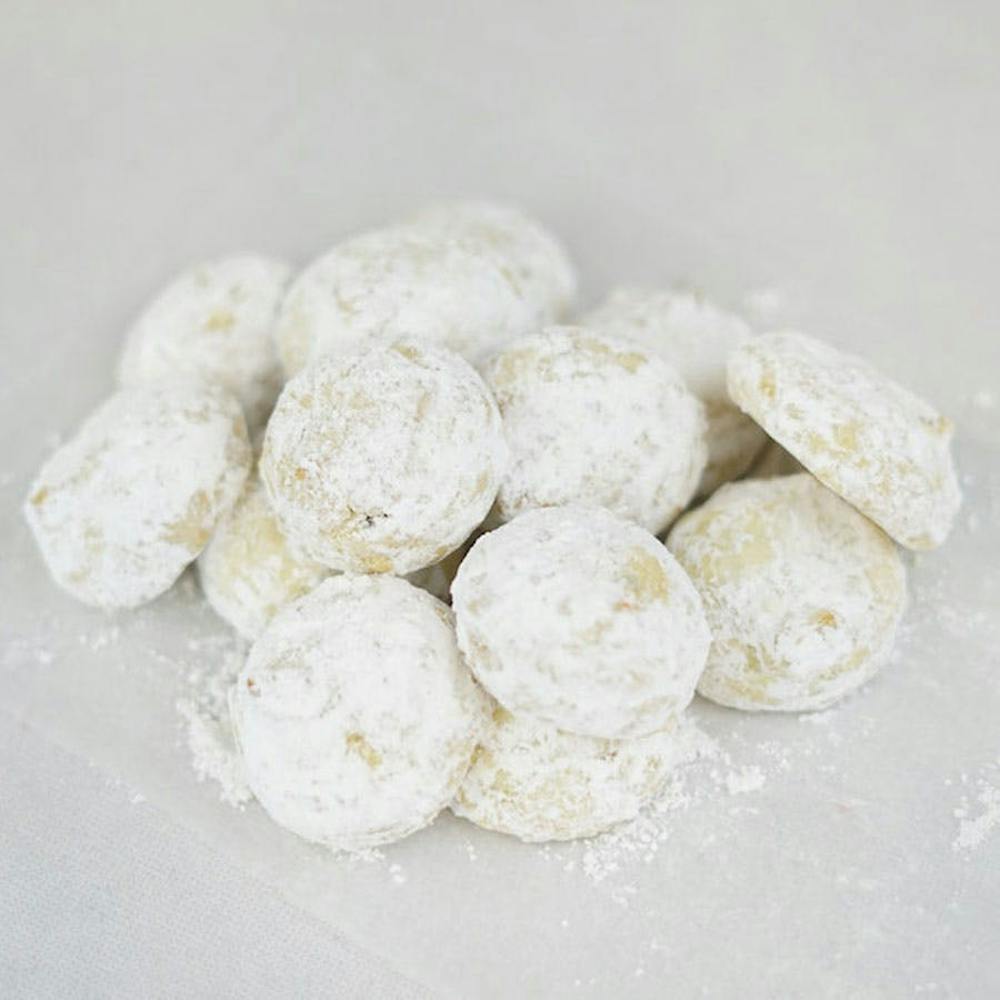 wedding-cookies.a8f10b6b279d83bdfbe4b4dee3ebd9b0