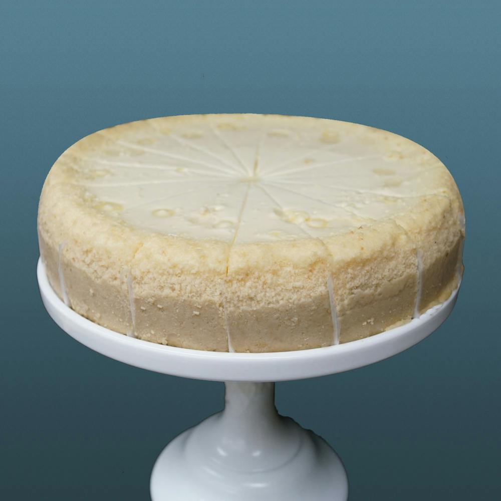 white-chocolate-cheesecake-party-size.f34e0ee97e539d8f377c9f1d0e4db52a